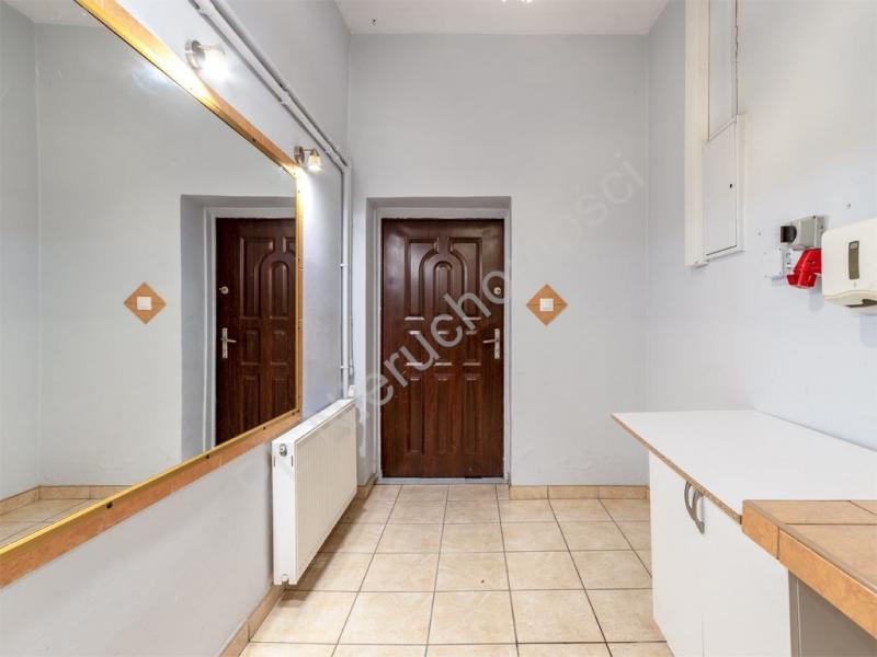 Lokal na sprzedaż Henryszew